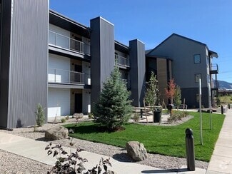 Building Photo - 3234 N 27th Ave