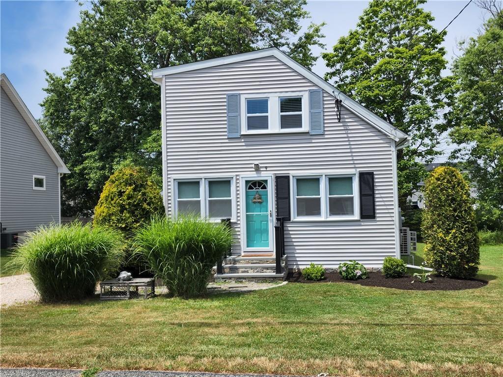 9 Coffey Ave, Narragansett, RI 02882 House Rental in Narragansett, RI