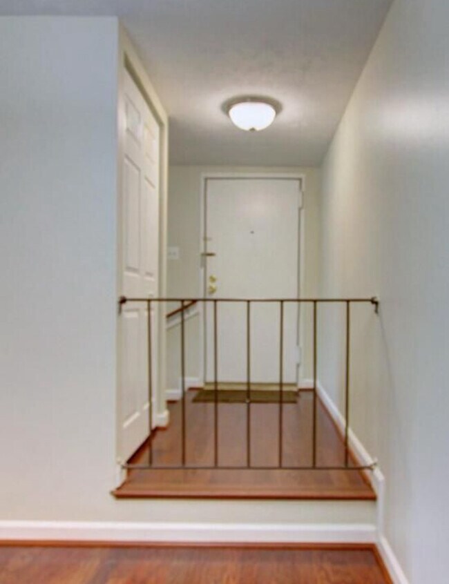 7927 Mandan Rd Unit 204, Greenbelt, MD 20770 Condo for Rent in