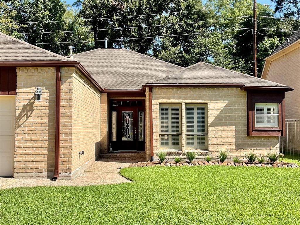 Foto principal - 3323 Village Falls Ct