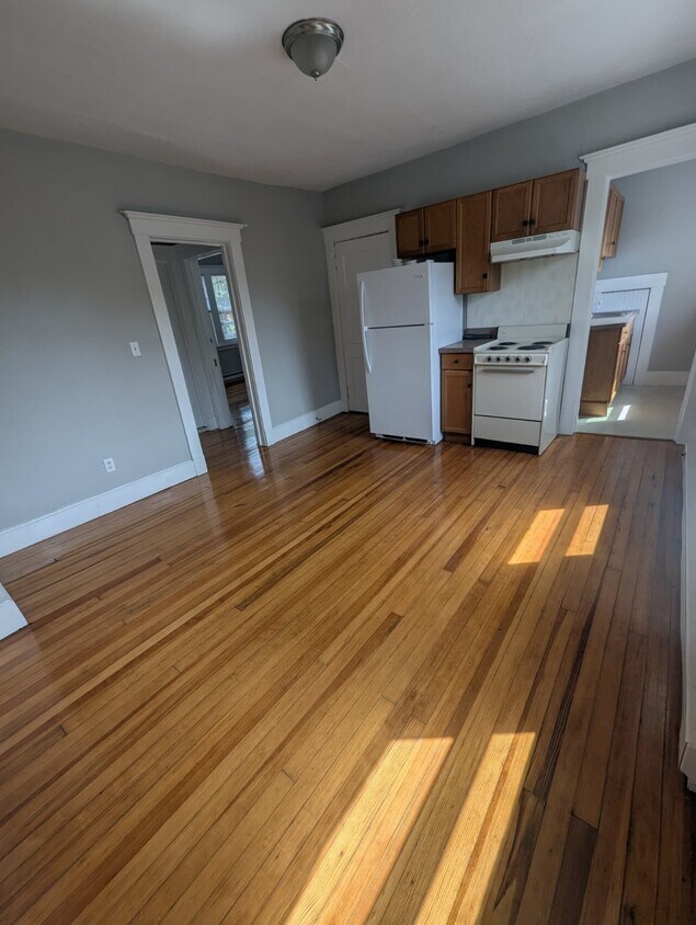 Foto principal - 465 Woodward Ave