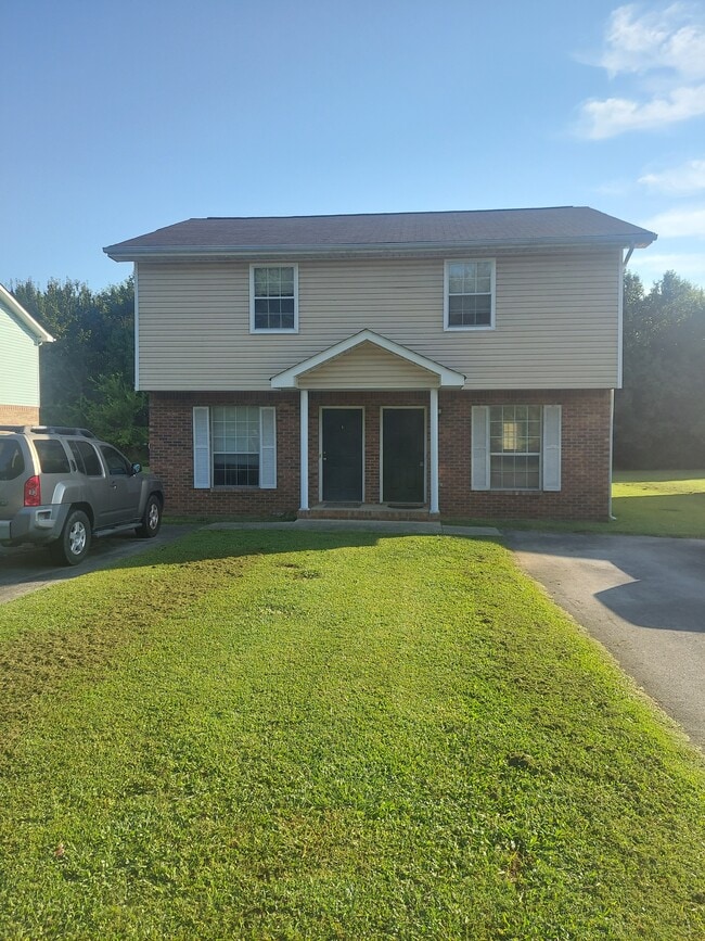 Building Photo - 139A Shearer St