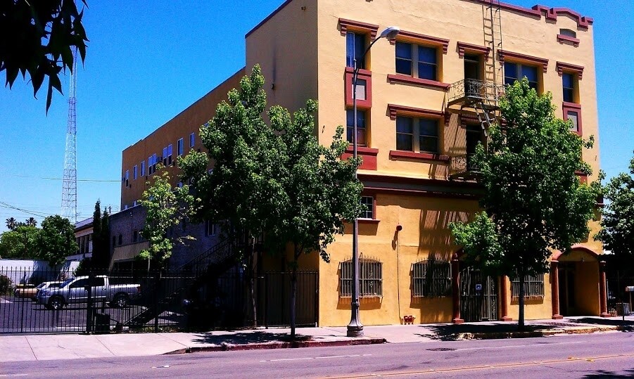 Primary Photo - Legacy Apartments