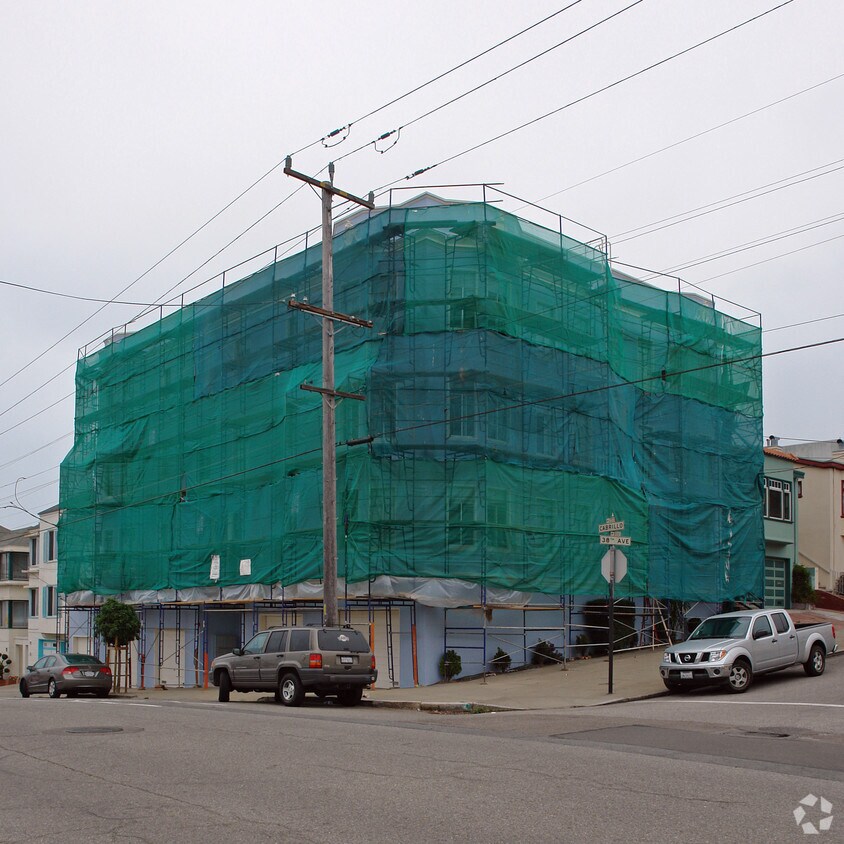 Building Photo - 3700 Cabrillo St