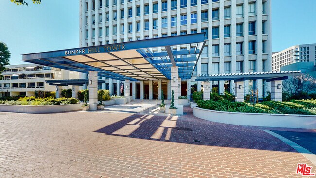 Foto del edificio - 800 W 1st St