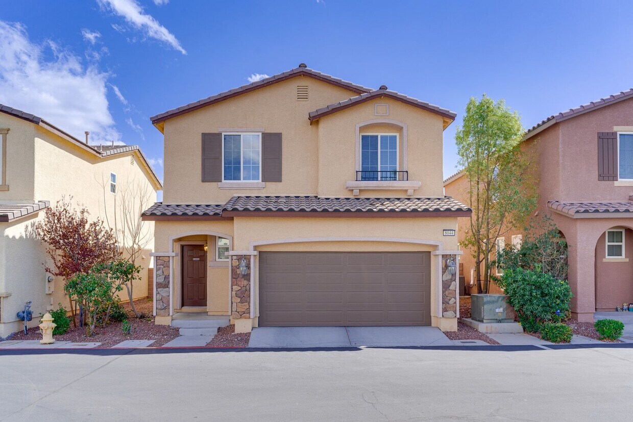 Foto principal - SINGLE HOME 3 BEDROOM 2 BATH