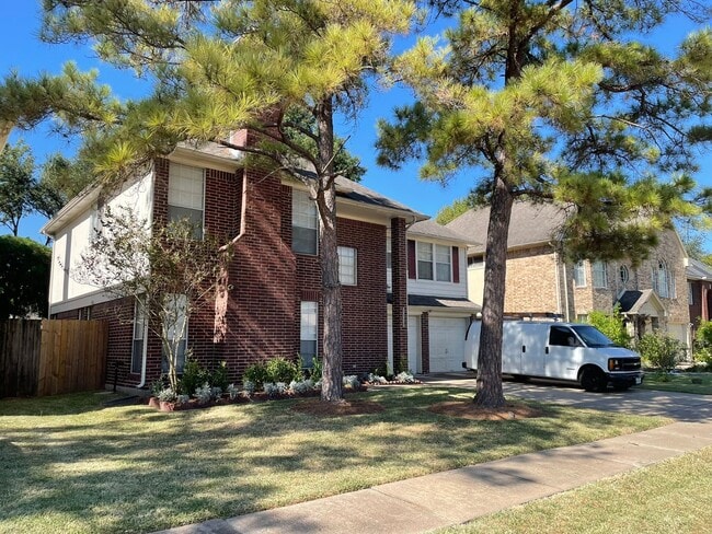 Foto del edificio - 16434 Concord Falls Ln