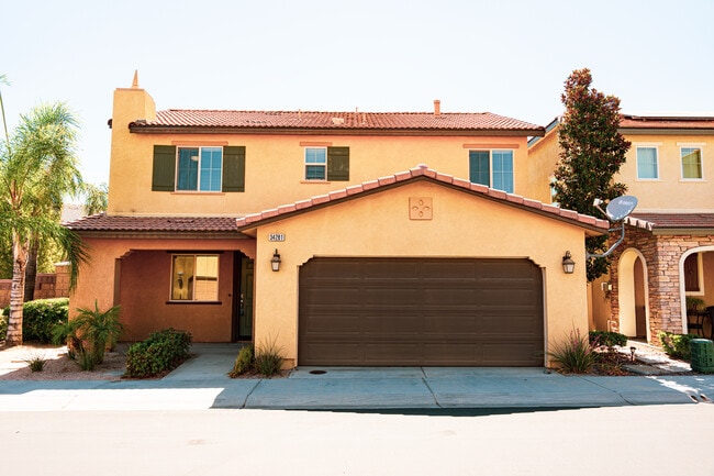 Building Photo - Woodmont