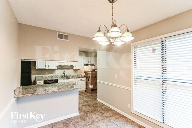 Foto del edificio - 5962 Hickory Leaf Dr