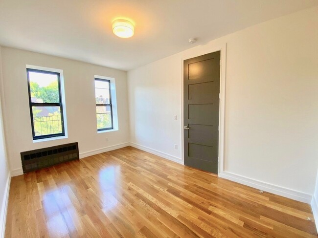 Foto del edificio - 1030 Carroll St