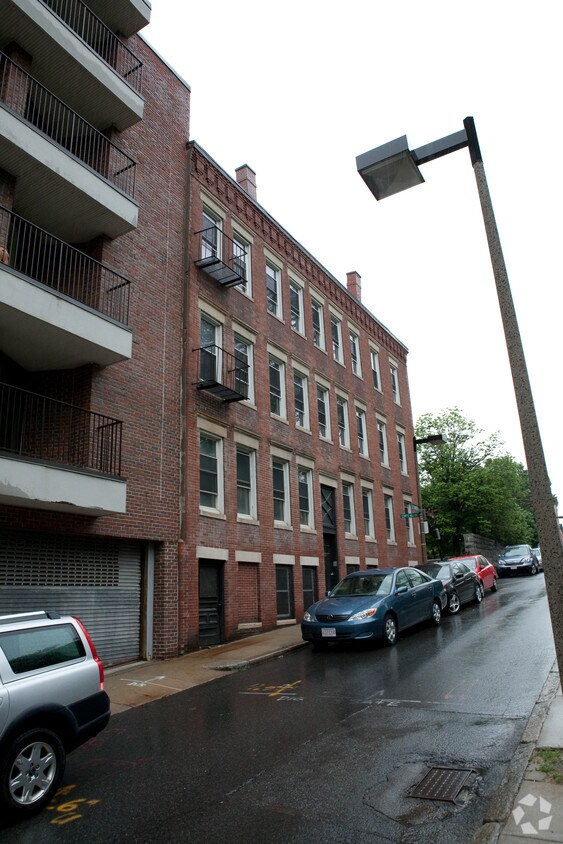 Foto del edificio - 93 Charter St