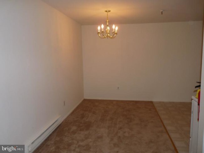 Building Photo - 1420 Arch St