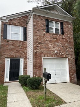 Foto del edificio - 2821 Godby Rd