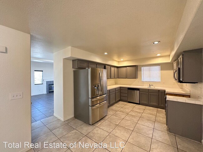 Foto del edificio - 3 br, 2.5 bath House - 1140 Indian Hedge Dr