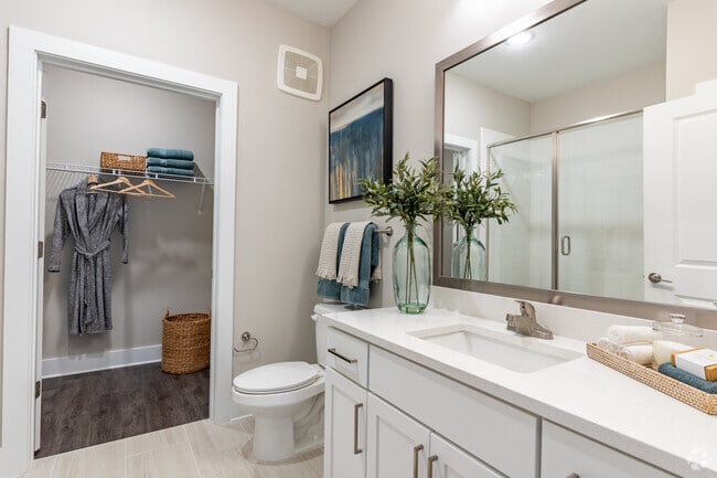 2BR, 2BA - 1,030SF (Type B1) - Primary Bathroom - Avonlea Pointe