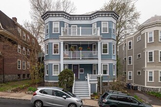 Building Photo - 12 Parkton Rd
