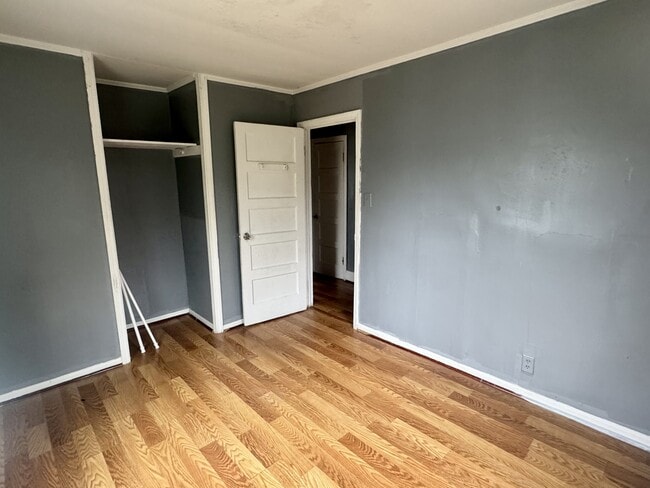 Foto del edificio - 108 Thurman Ave