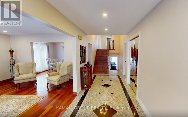 Photo du bâtiment - 38 Spruce Ave