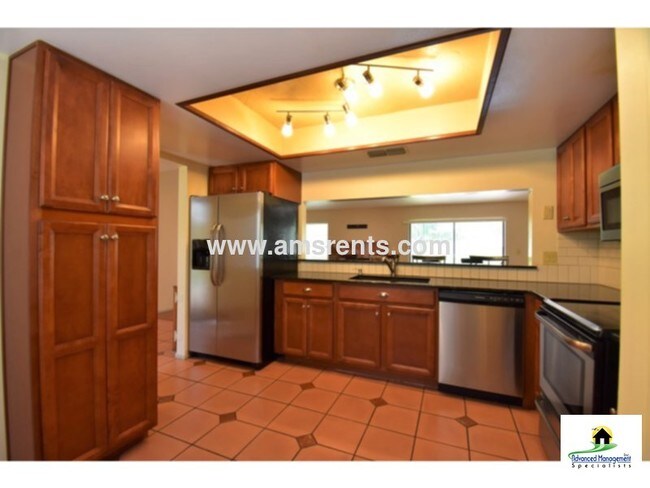 Building Photo - 8301 Citrus Chase Dr
