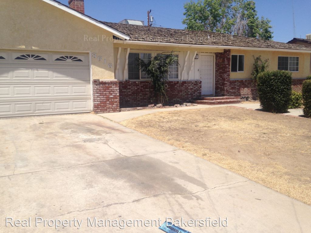 Primary Photo - 8616 Butternut Ave