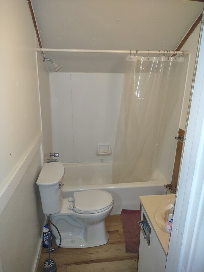 25 Wilson Ave Unit 3, WV 26501 25 Wilson Ave