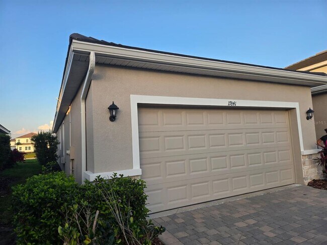 Building Photo - 17841 Gulf Rnch Pl