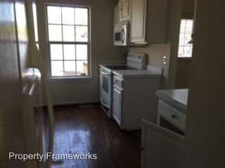 Building Photo - 2010 Camp Creek Cir