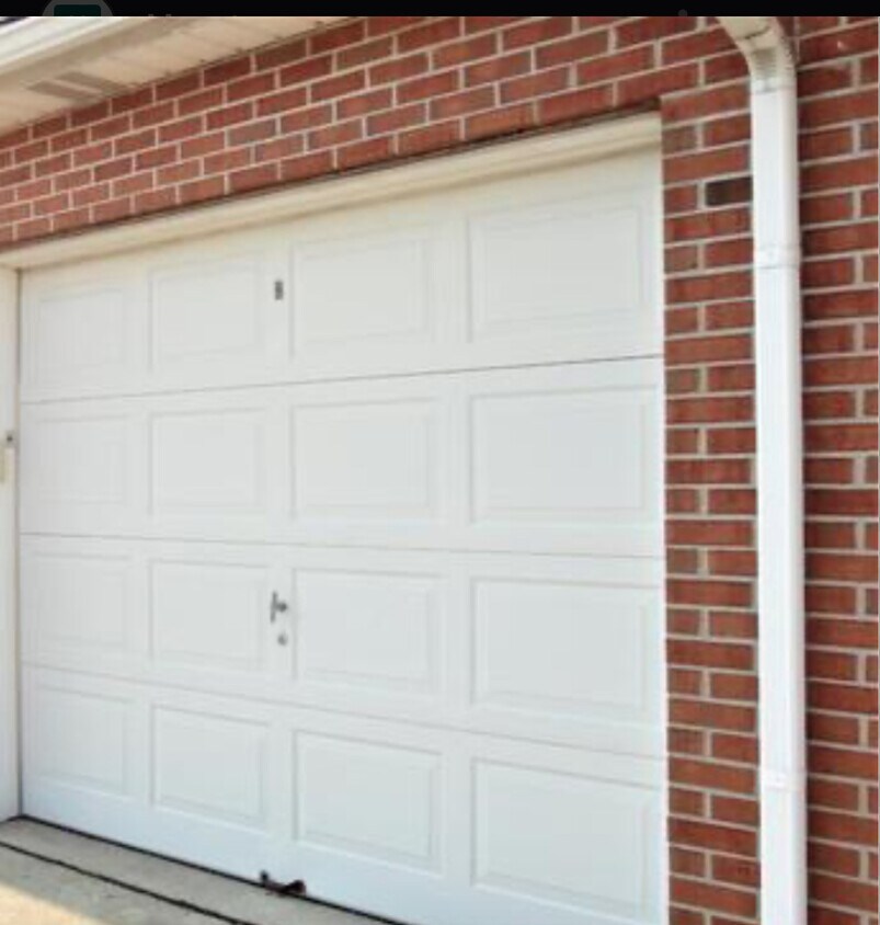 Foto del edificio - 3361 Alpine Pl