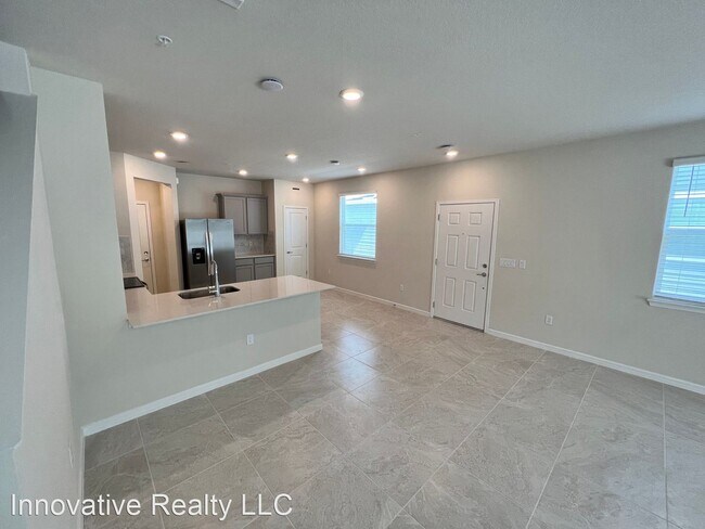 Foto del edificio - 3 br, 2.5 bath House - 2895 Clever Lane