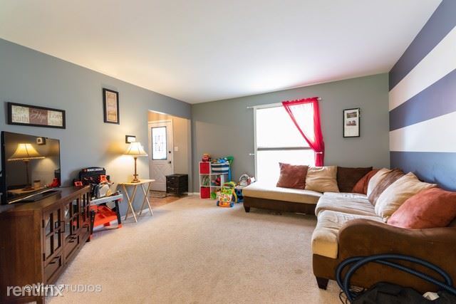 Building Photo - 3 br, 1 bath House - 1415 Charles Avenue
