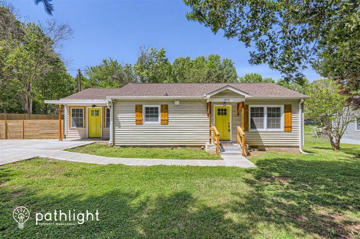 Foto principal - 2210 Weddington Road, Matthews, NC, 28105