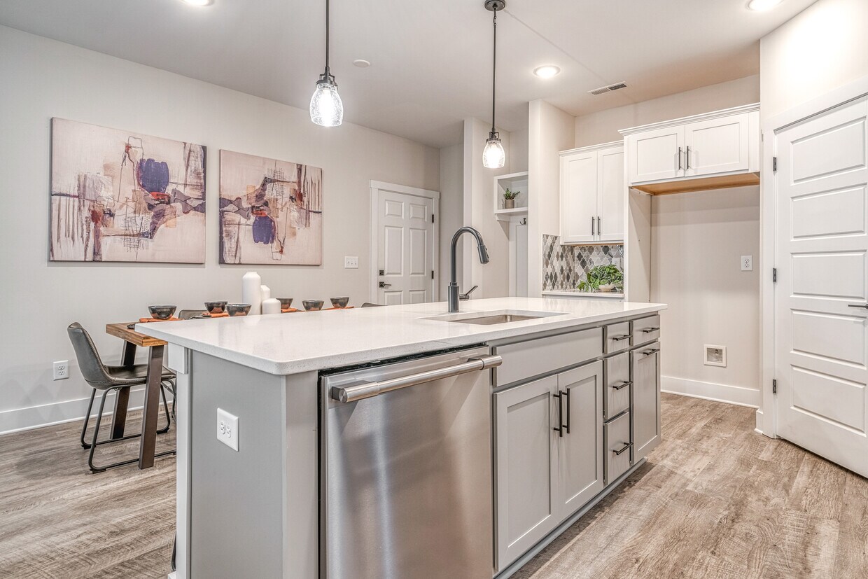 663 Melville Dr, Rock Hill, SC 29732 Townhome Rentals in Rock Hill SC