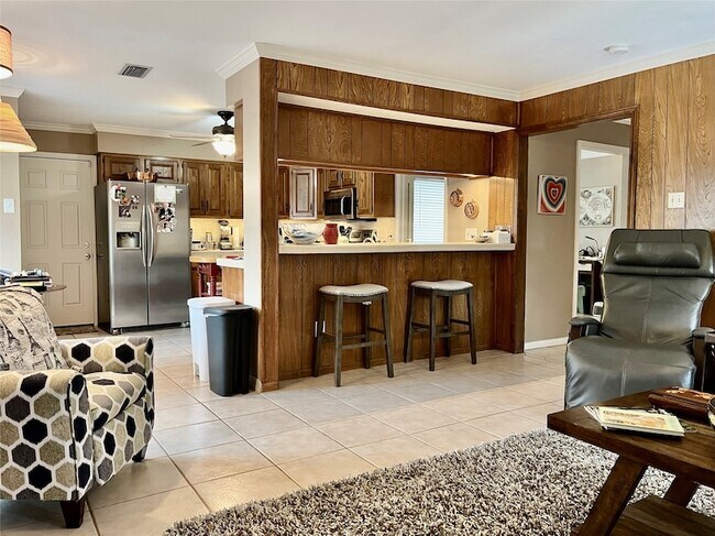Foto del edificio - 15542 Earlport Cir