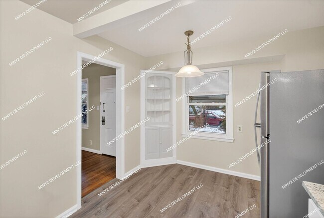 Foto del edificio - Charming Renovated 3-Bedroom Home for Rent in Eastpointe!