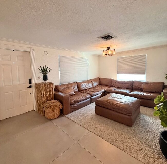 Foto del edificio - 7060 52nd St N