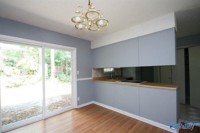 Foto del edificio - 2901 Cochise Cir NW