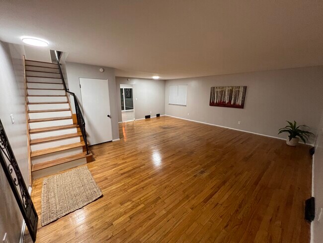 Foto del edificio - Cypress West Fairlawn Apartments