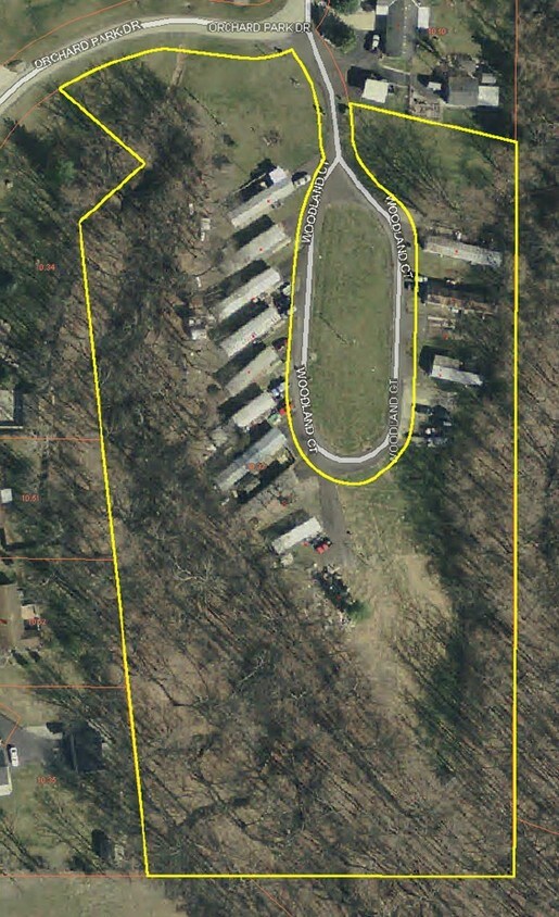 Aéreo - 584 N Woodland Ct