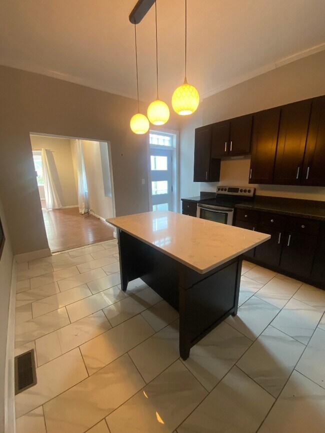 Foto del edificio - 2905 S 18th St