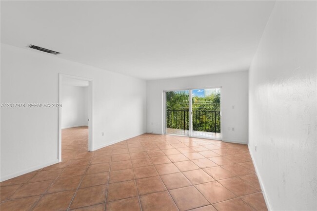 Photo - 2600 NE 135th St Apartment