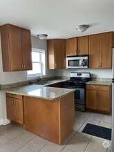 Building Photo - 301 Bluff Ave