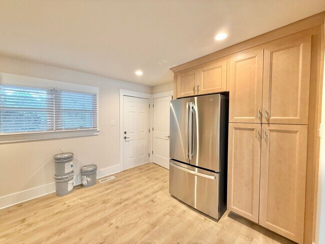 Foto del edificio - Newly Remodeled 2BD, 1BA Downtown Raleigh ...
