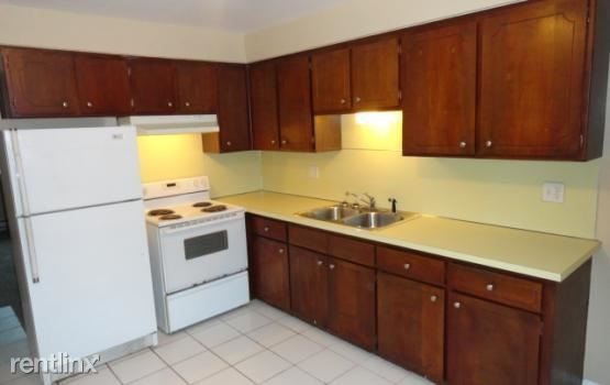 Foto del edificio - 355 Granger Rd