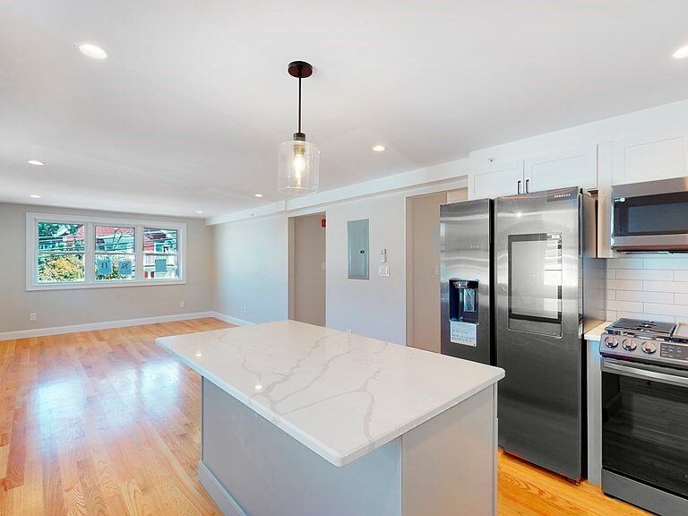 Foto principal - 91 Metropolitan Ave
