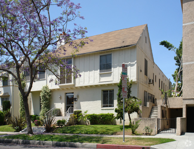 169 N La Peer Dr, Beverly Hills, CA 90211 - Apartments in Beverly Hills ...