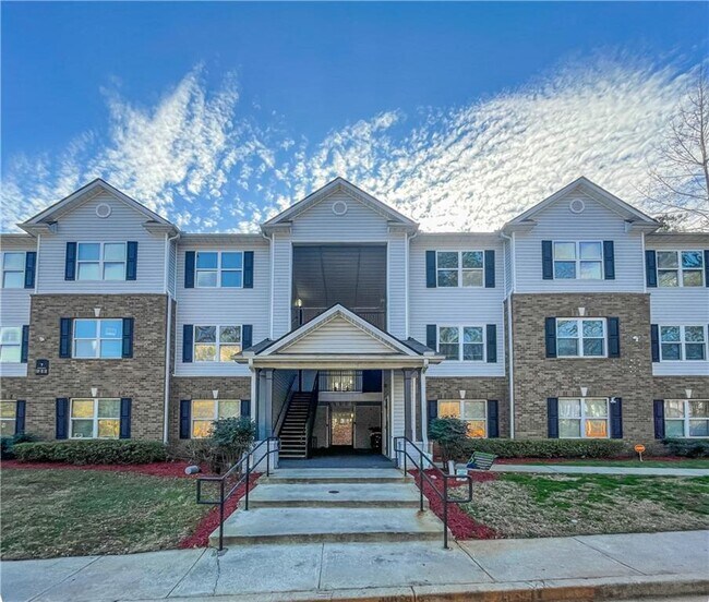 Building Photo - 8304 Fairington Village Dr