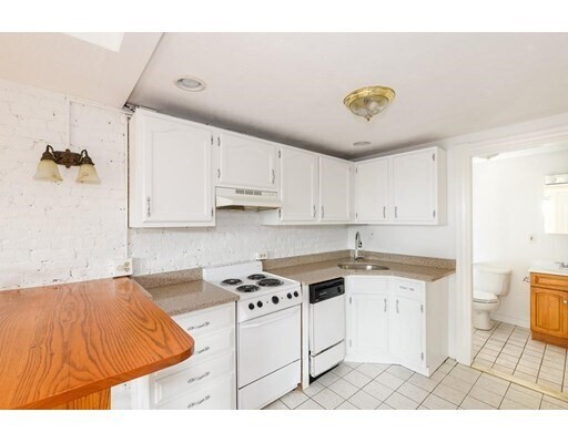 Foto del edificio - 462 Beacon St