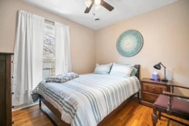 Building Photo - 32 Ferrin Pl