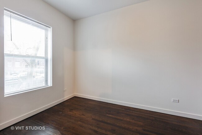 Foto del edificio - 5471 S Ridgewood Ct