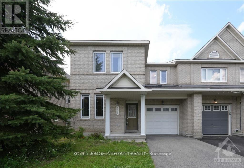 Primary Photo - 432 Temiskaming Crescent